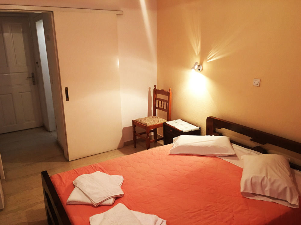 קרטראדוס Hotel Lodos מראה חיצוני תמונה