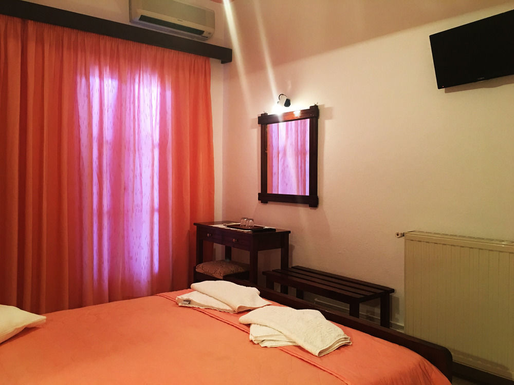 קרטראדוס Hotel Lodos מראה חיצוני תמונה