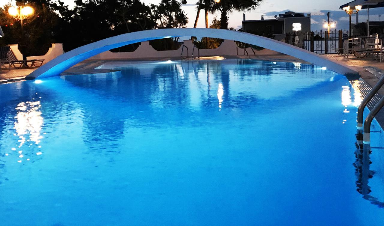 קרטראדוס Hotel Lodos מראה חיצוני תמונה