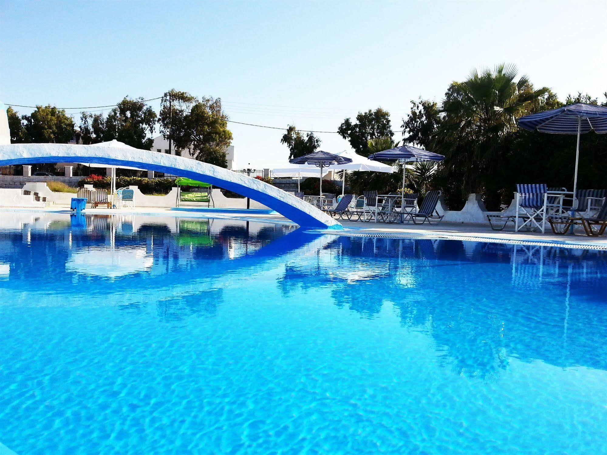 קרטראדוס Hotel Lodos מראה חיצוני תמונה